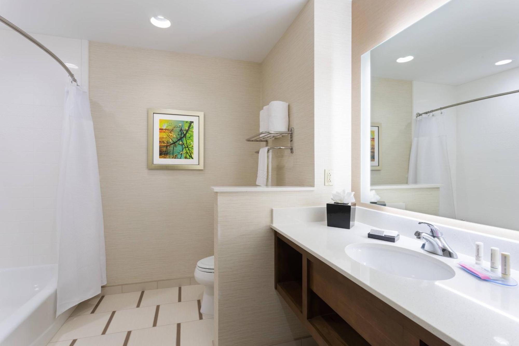 Fairfield Inn & Suites By Marriott Форт-Стоктон Экстерьер фото