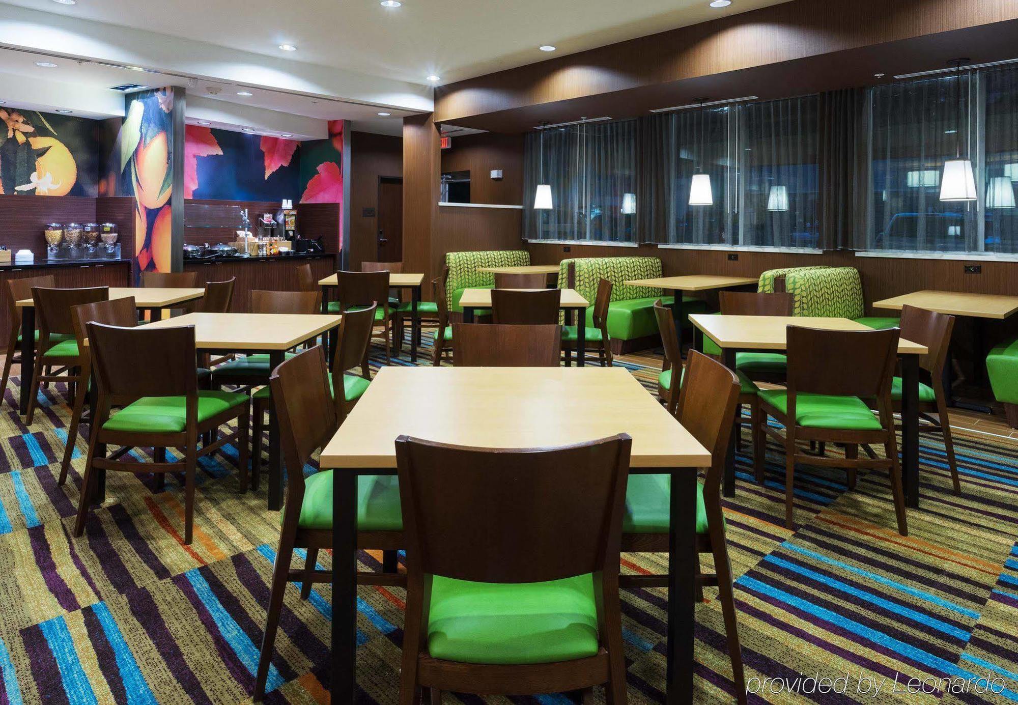 Fairfield Inn & Suites By Marriott Форт-Стоктон Экстерьер фото
